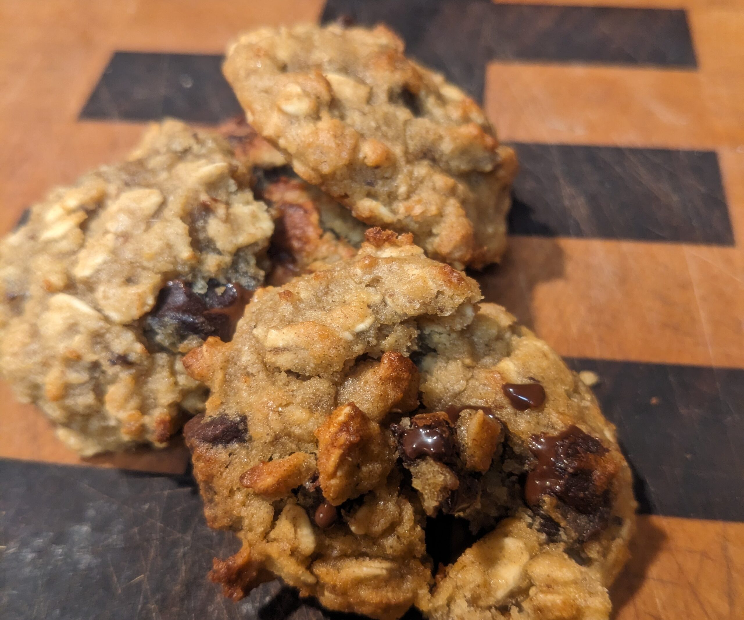 chocolate chip cookie